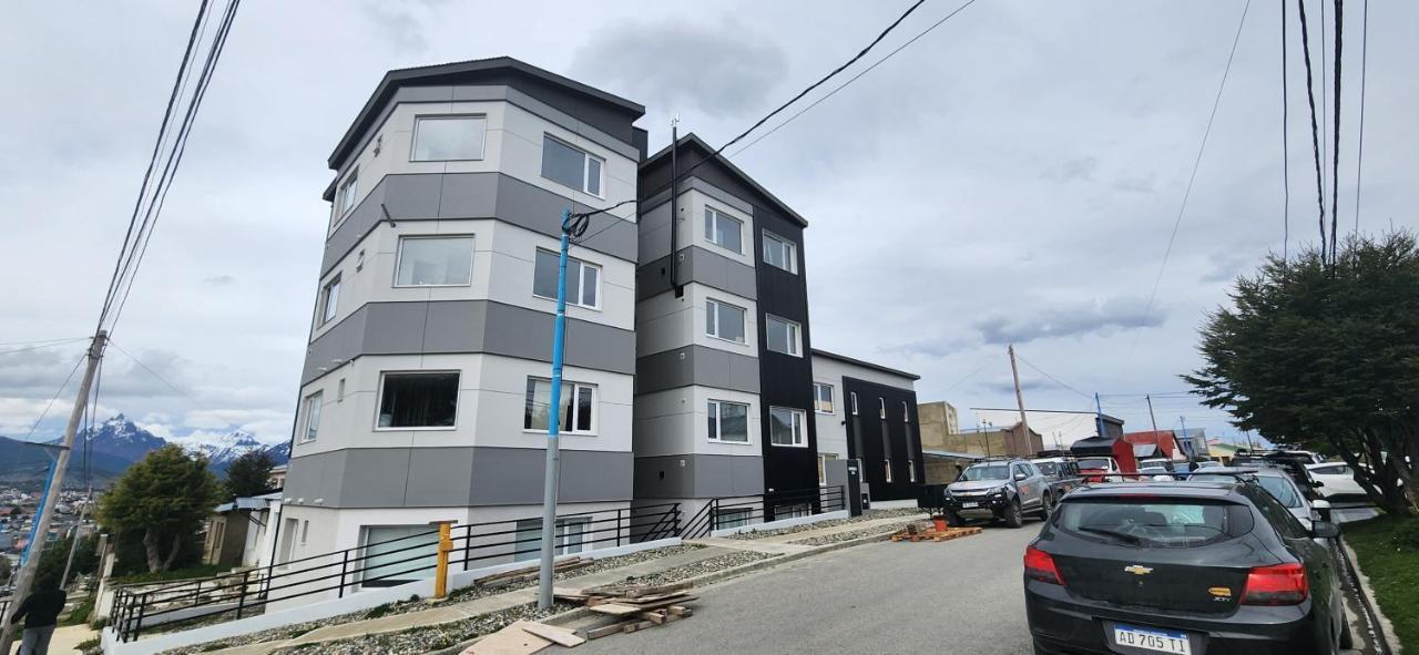 Pey Kau Apartment Ushuaia Bagian luar foto